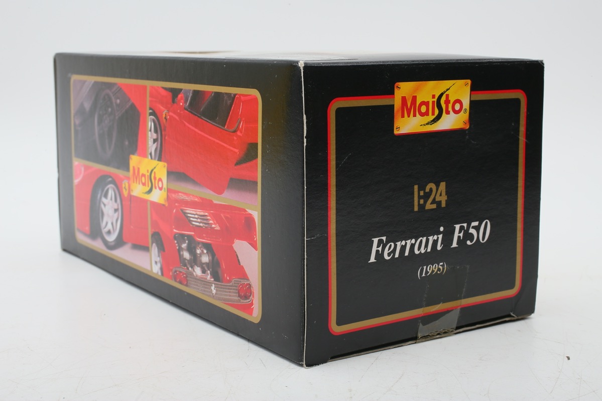 Maisto Ferrari F50 (1995) 特別版 1:24 s-l400.jpg