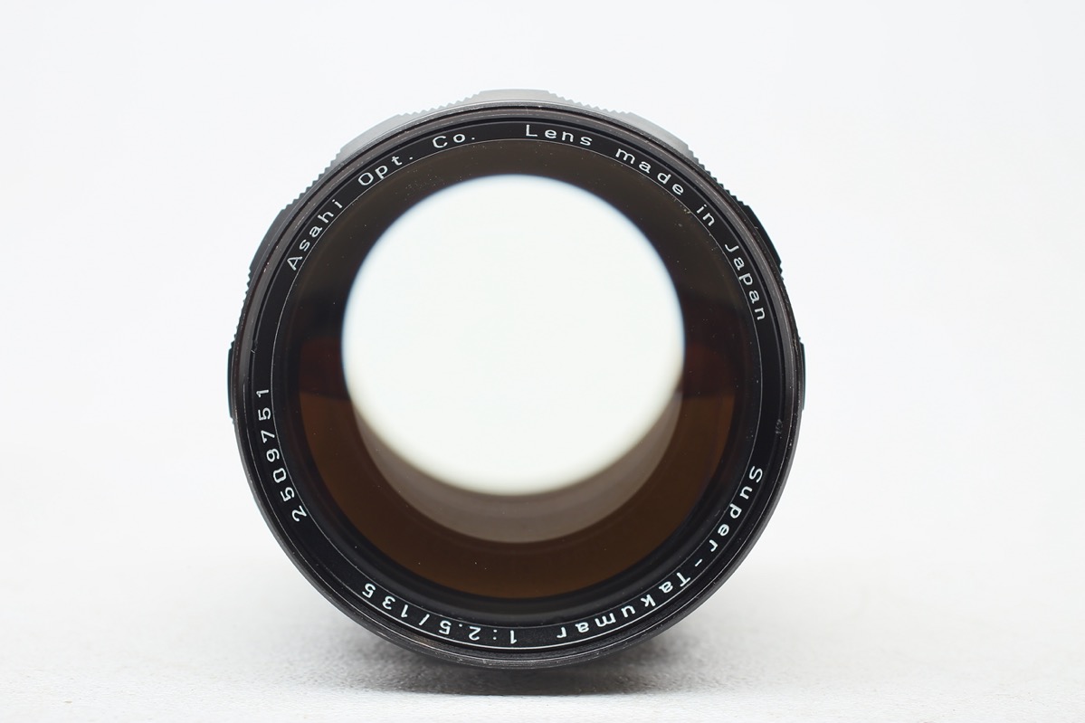 Pentax Super-Takumar 135mm f2.5 lens+135/2.5 Universal Screw M42