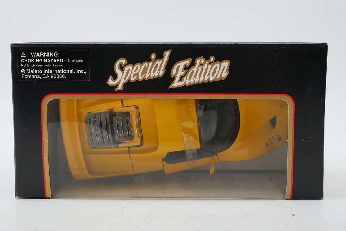 Maisto Ferrari F50 Yellow 1995-Special Edition Die-cast 1:24