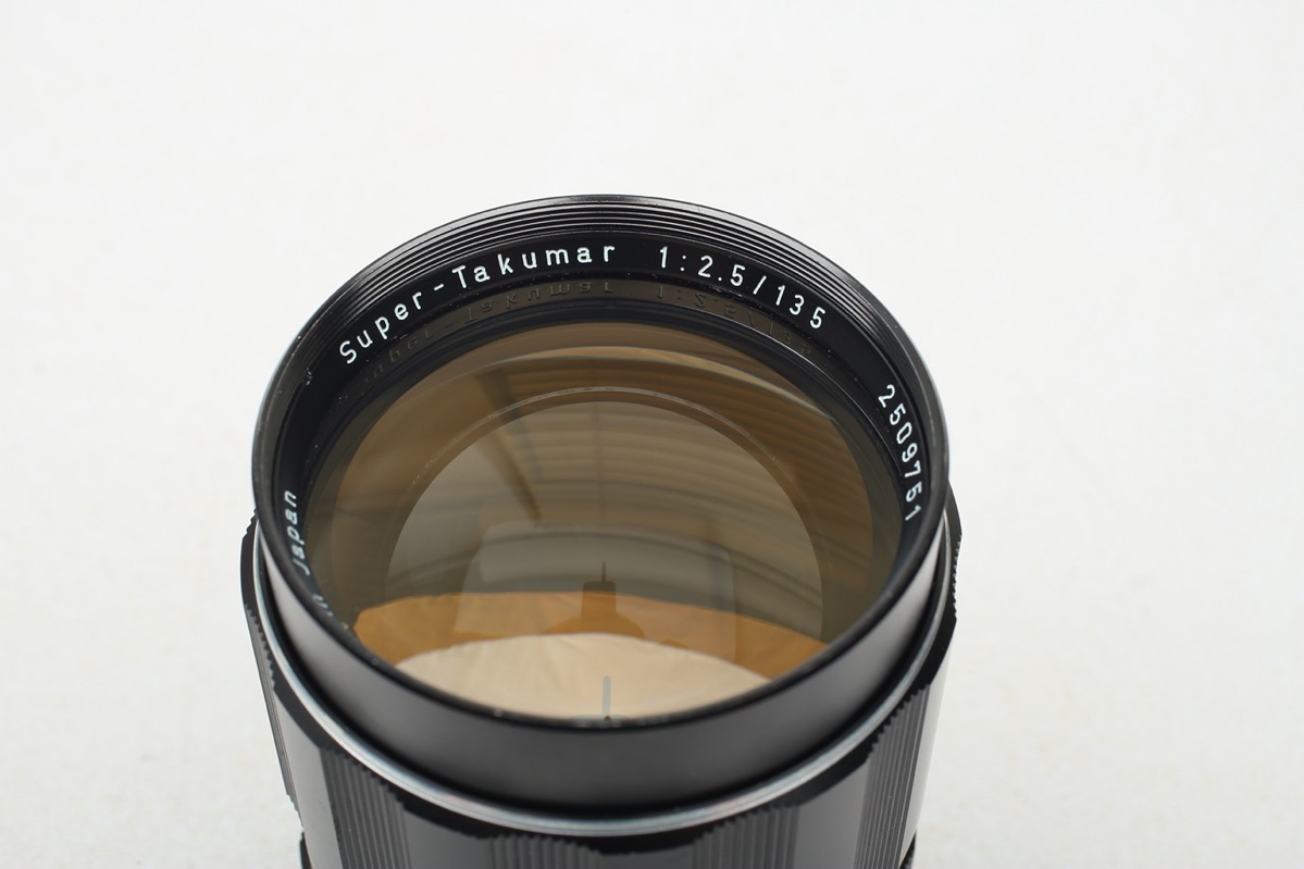 Pentax Super-Takumar 135mm f2.5 lens+135/2.5 Universal Screw M42