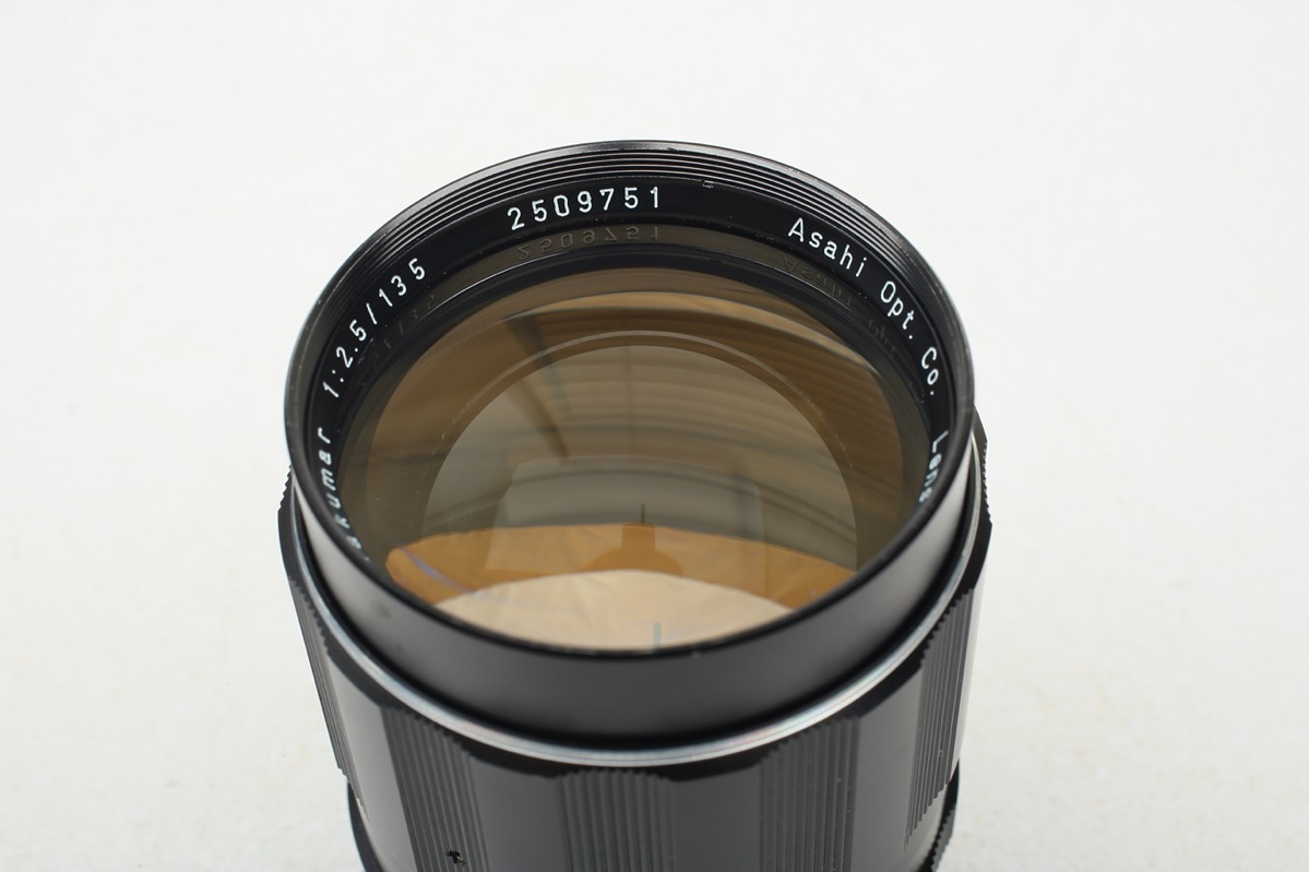 Pentax Super-Takumar 135mm f2.5 lens+135/2.5 Universal Screw M42