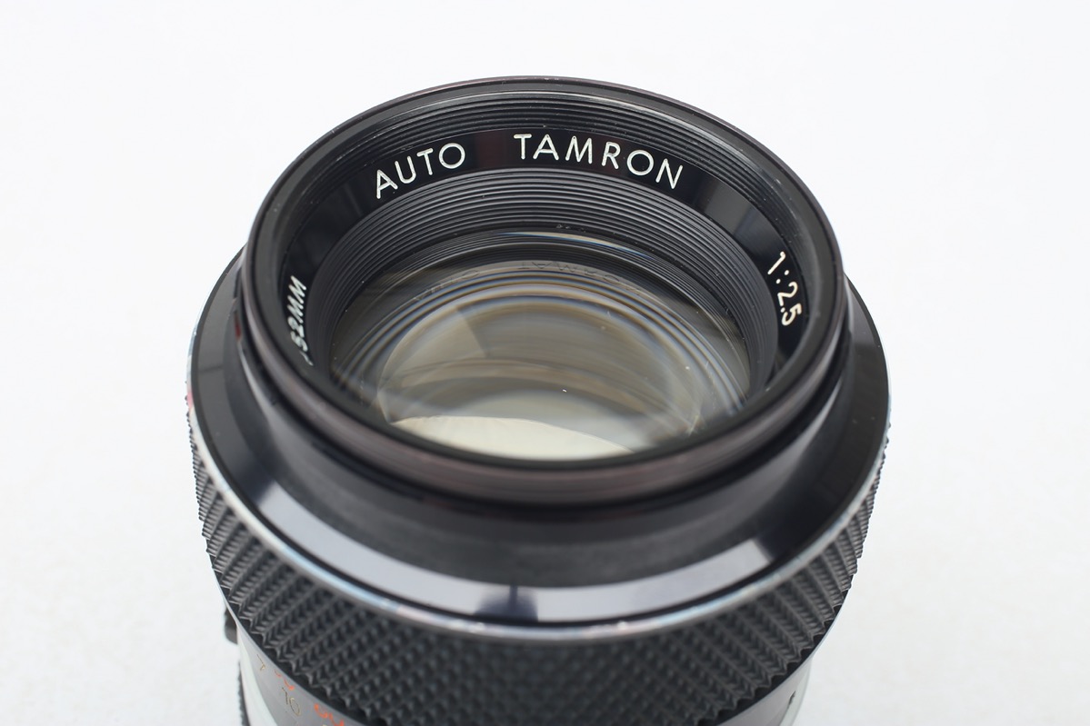 Tamron 105mm f2.5 adaptamatic Pentax M42 Universal screw Tamron 105mm f2.5 adaptamatic Pentax M42 Universal screw